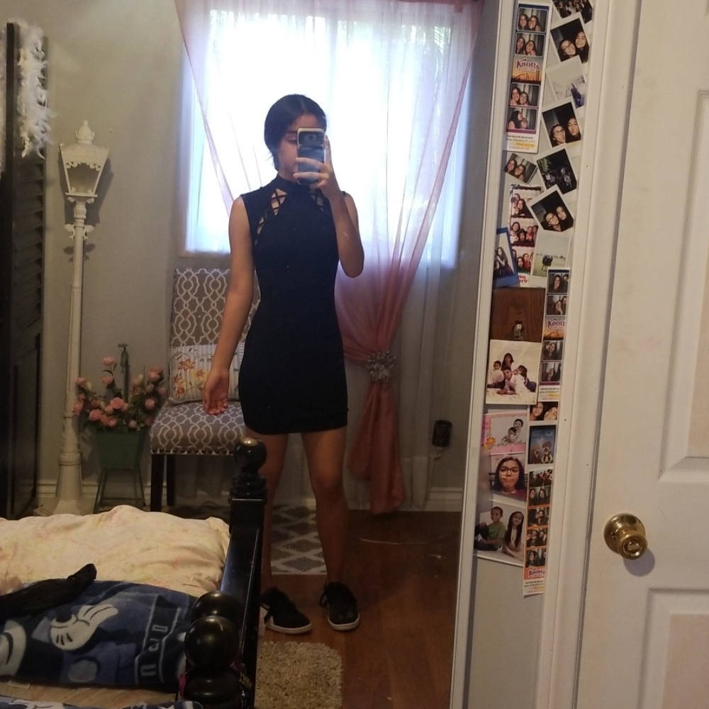 dress.